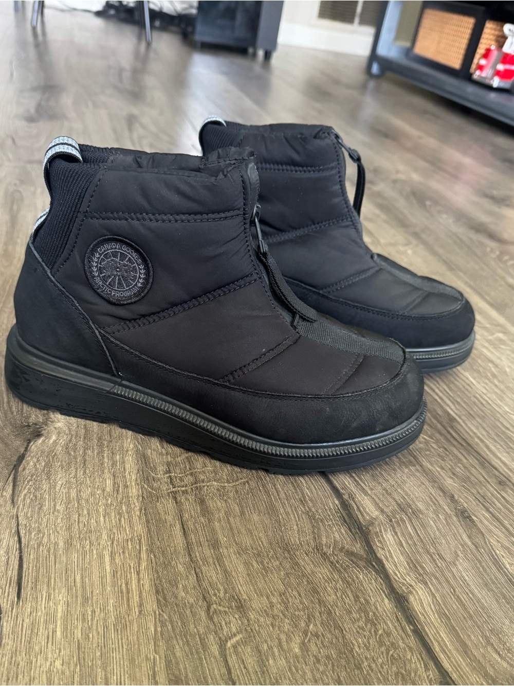 Canada Goose Cypress Puffer Boots - Picture 2 of 12